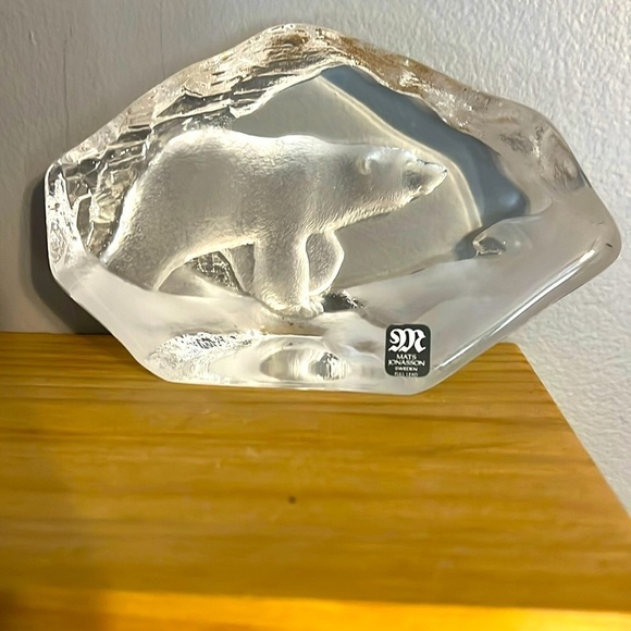 Polar Bear Glasbruk chiseled etched Paperweight Sweden Mats Jonasson signed Deco - Picture 8 of 8